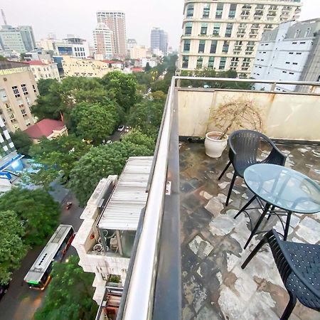 Eco Nest Classic Apartment & Hotel Hanoi Buitenkant foto