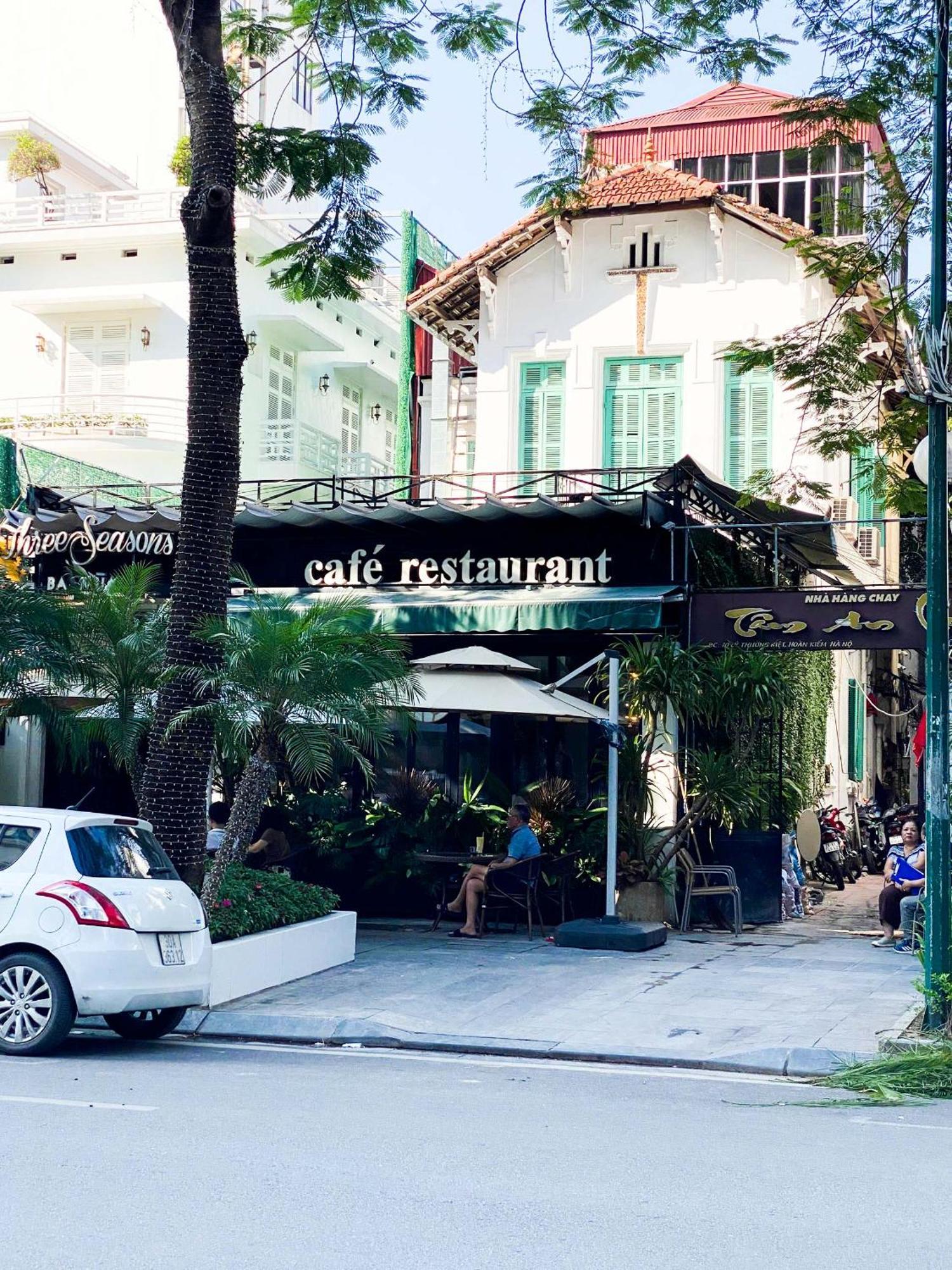 Eco Nest Classic Apartment & Hotel Hanoi Buitenkant foto