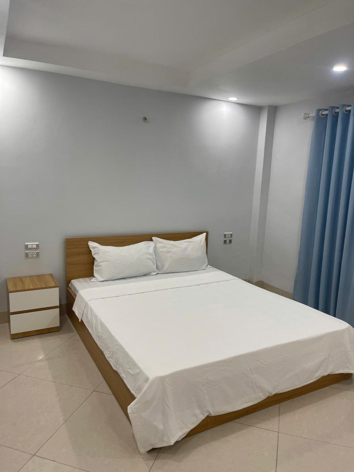Eco Nest Classic Apartment & Hotel Hanoi Buitenkant foto